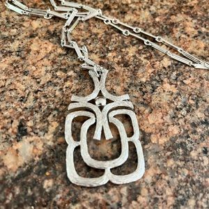 Elegant stylish silver necklace